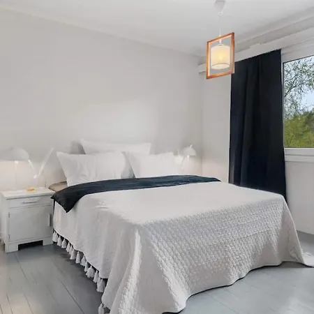 Tranquil Haven Willa Ålesund